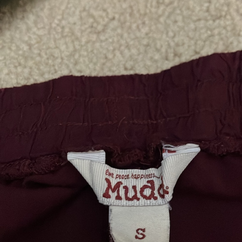 Lightweight Burgundy Jogger Pants, Small, Adjustable, with pockets - Picture 8 of 9